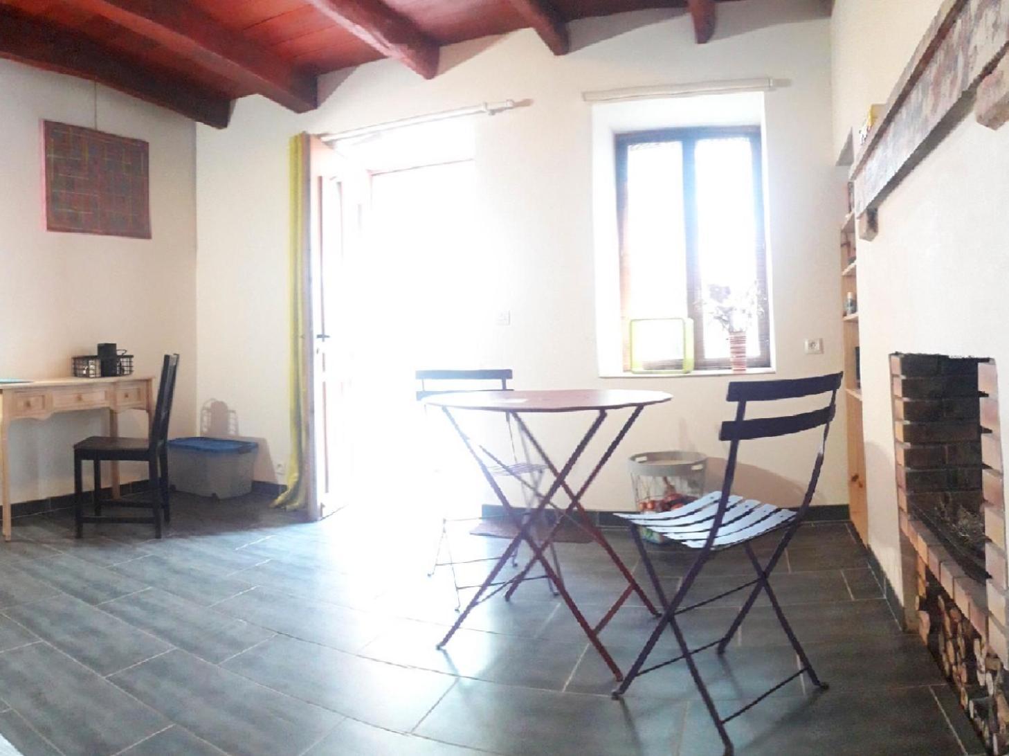 Chambre Double Vallon-en-Sully Экстерьер фото